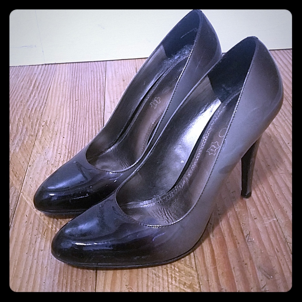 Women's shoes